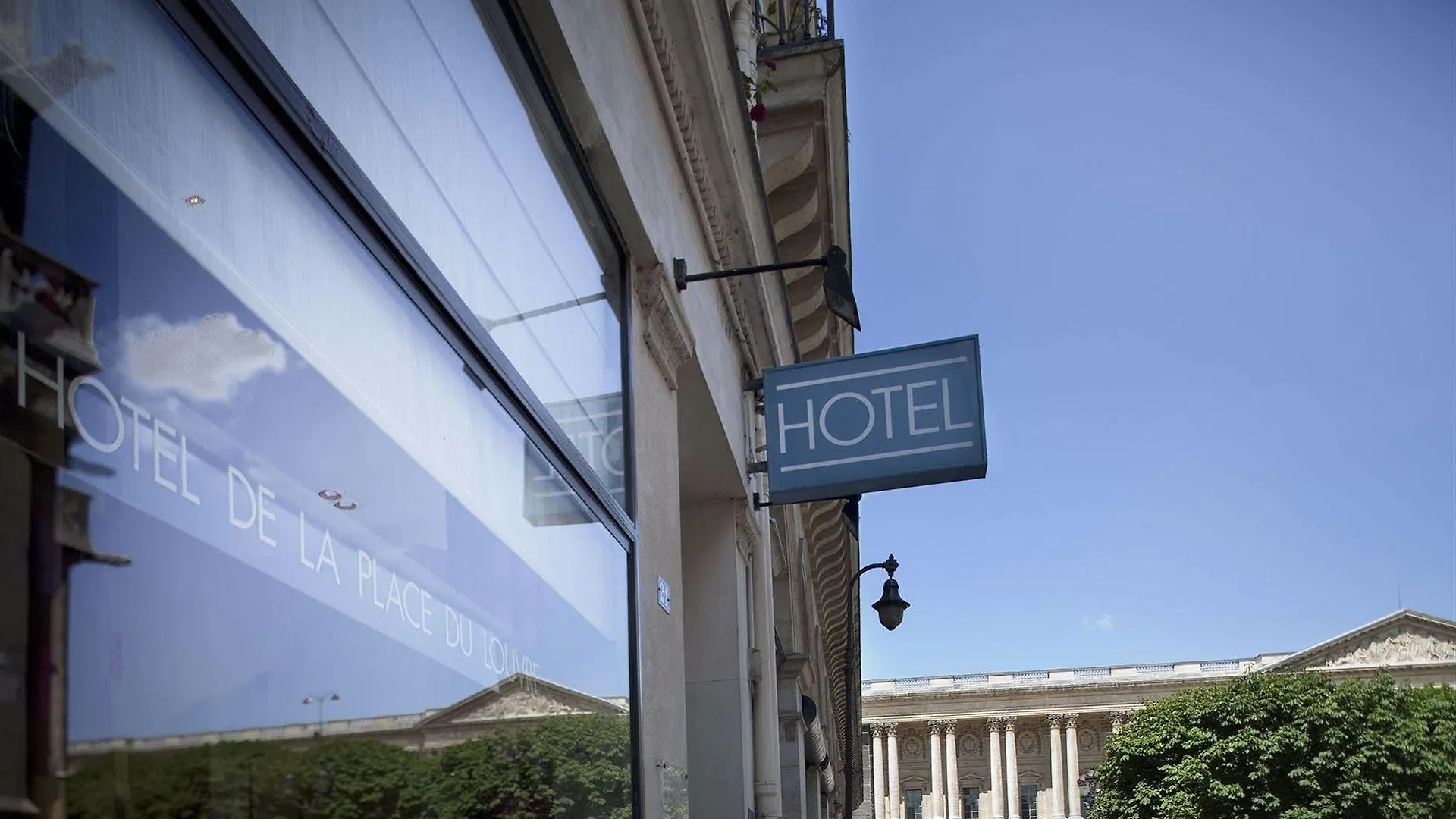 De La Place Du Louvre - Esprit De France 4*